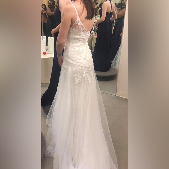 White by Vera Wang Wedding Dress with Overlay - Picture 9 of 13